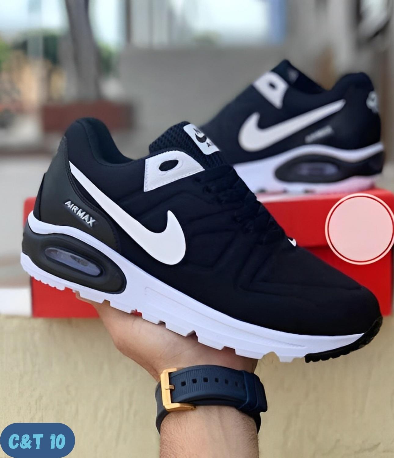NIKE COMANDO NEGRO BLANCO (C&T 10)