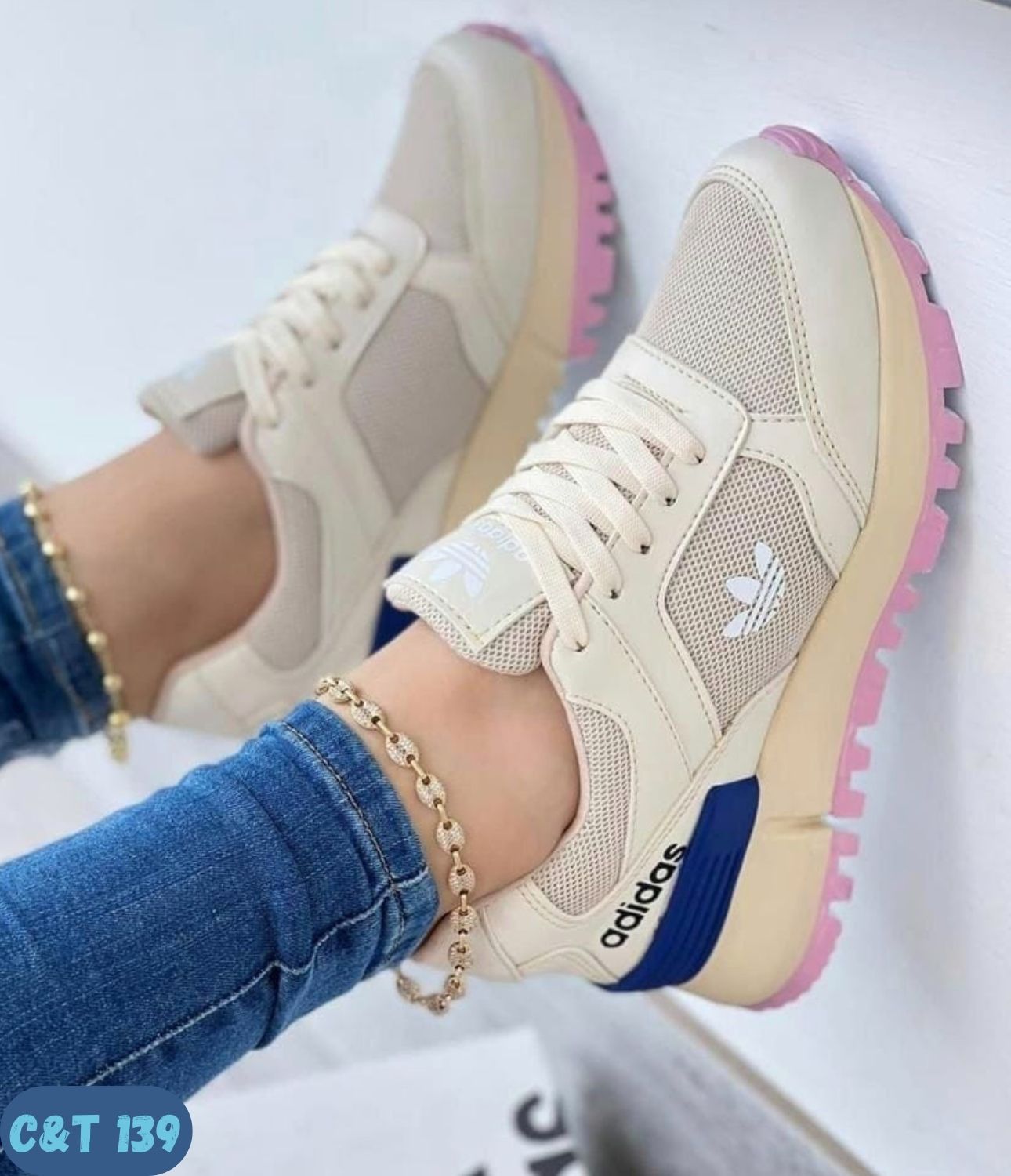 ADIDAS TREBOL BEIGE (C&T 139)