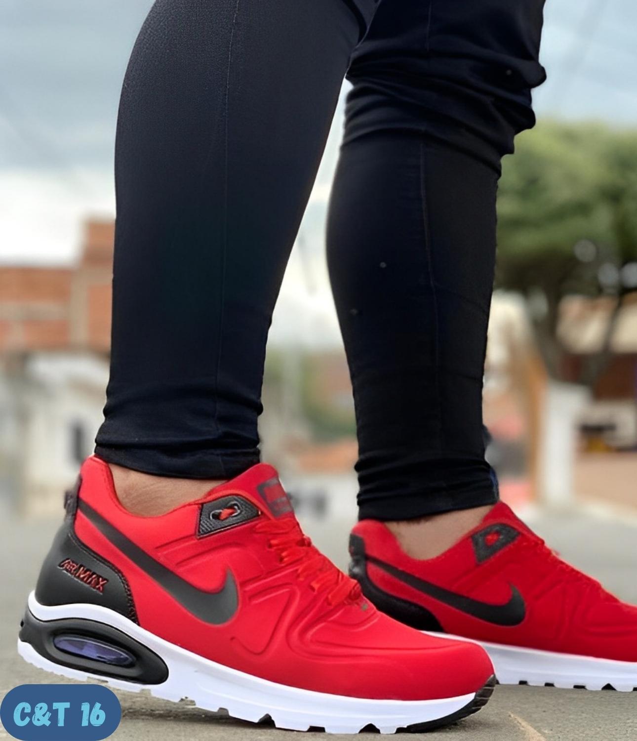 NIKE COMANDO ROJOS (C&T 16)
