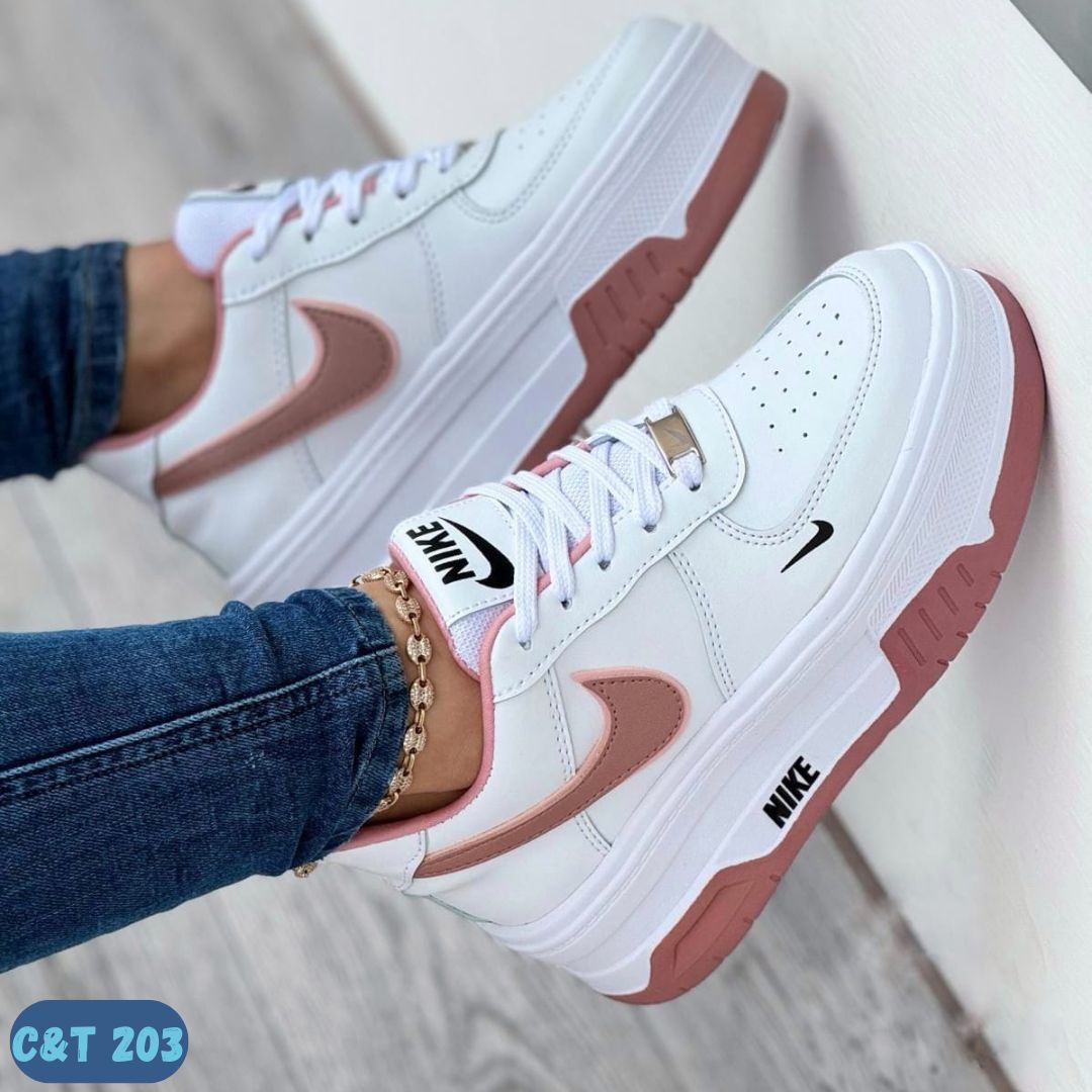 NIKE DOBLE SUELA BLANCOS (C&T 203)