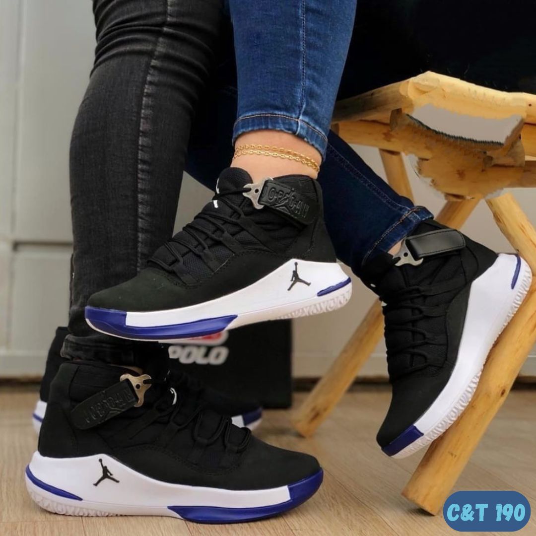 BOTIN JORDAN NEGRO AZUL(C&T 190)