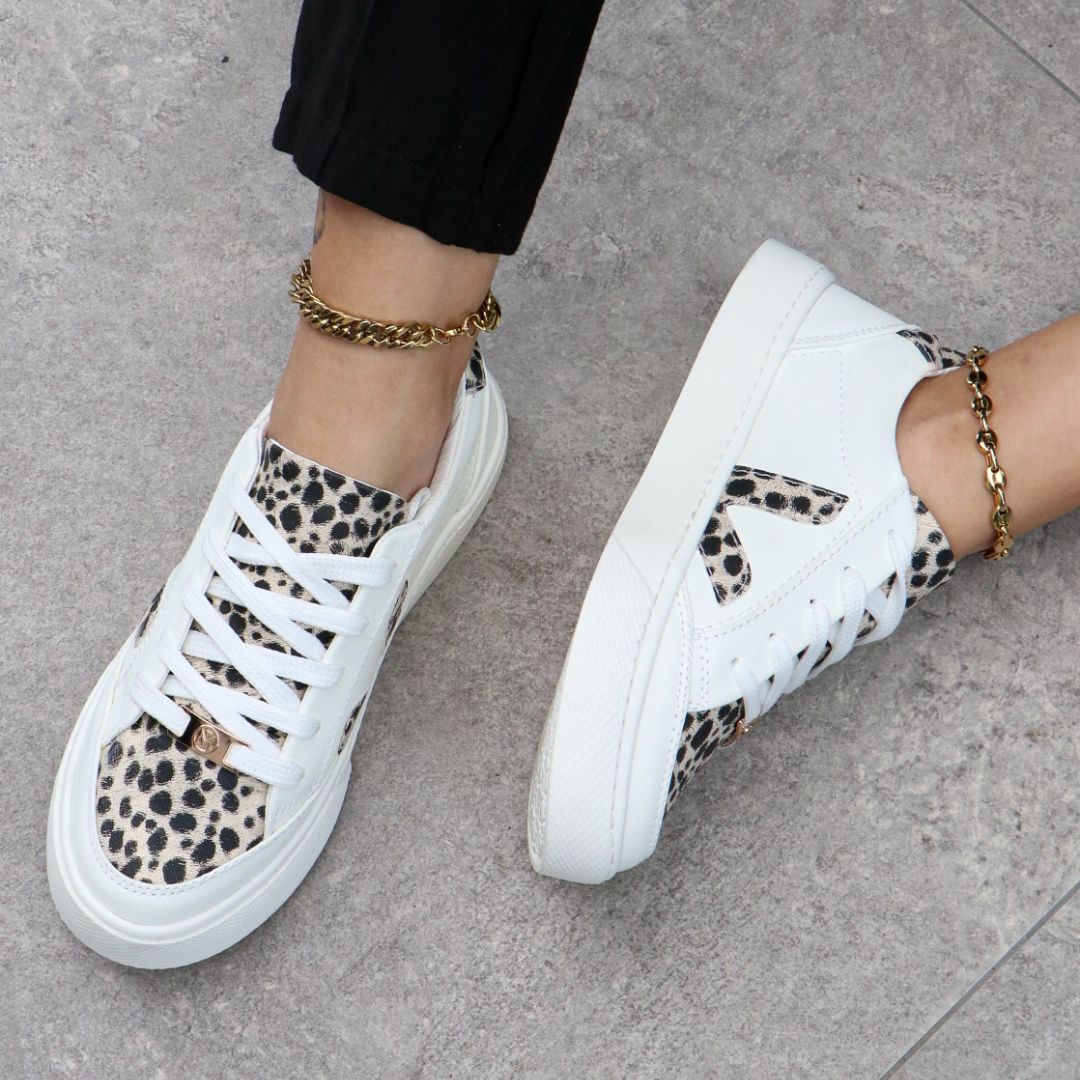 VEJA CASUAL ANIMAL PRINT