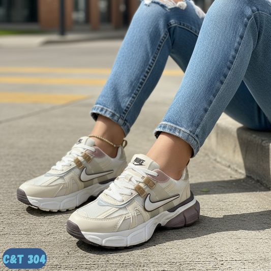 NIKE SPORTSWEAR BEIGE (C&T 304)