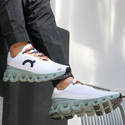 ON CLOUD RUNNING BLANCO NARANJA